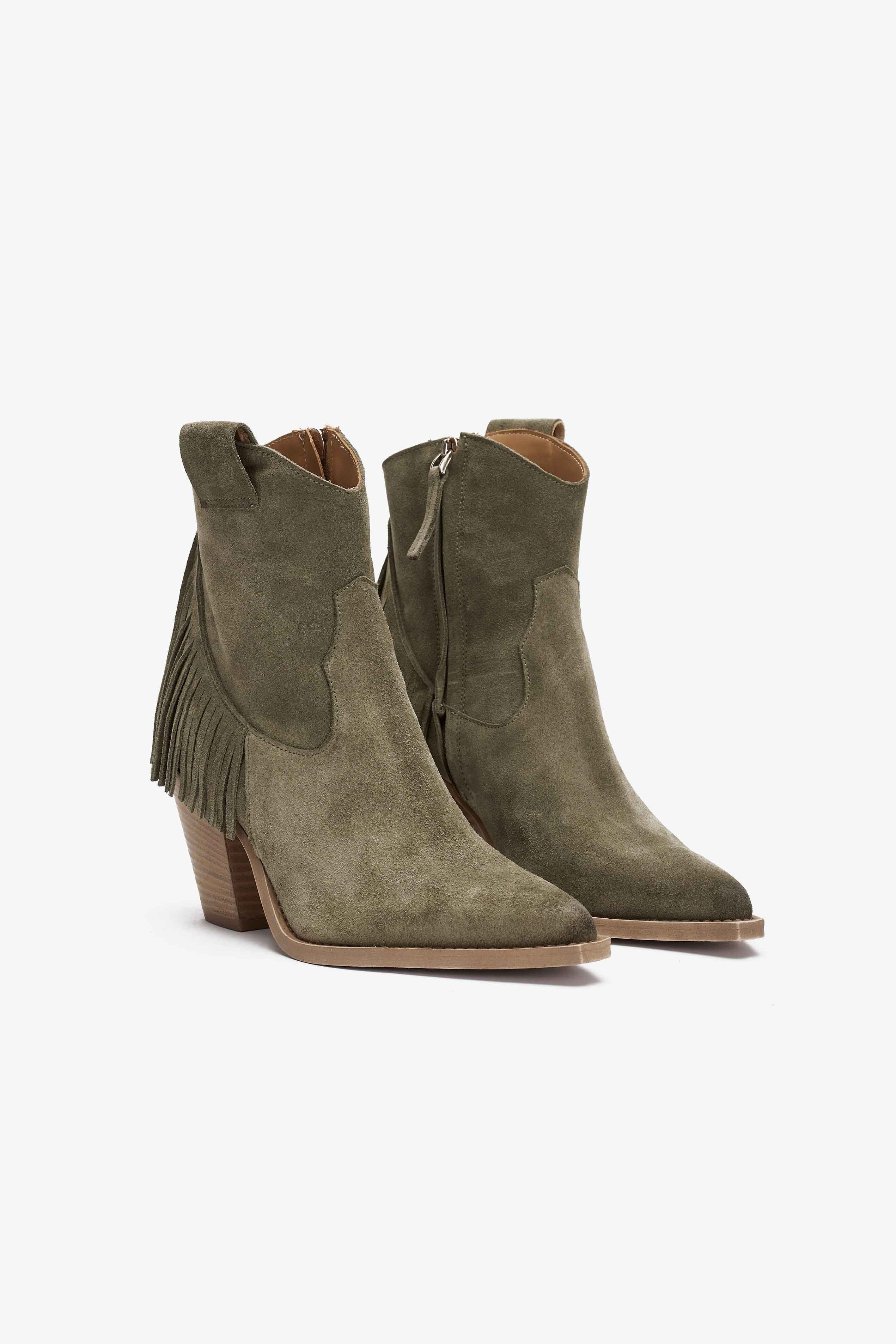 Stivaletto in Camoscio Verde con Frange - Ember