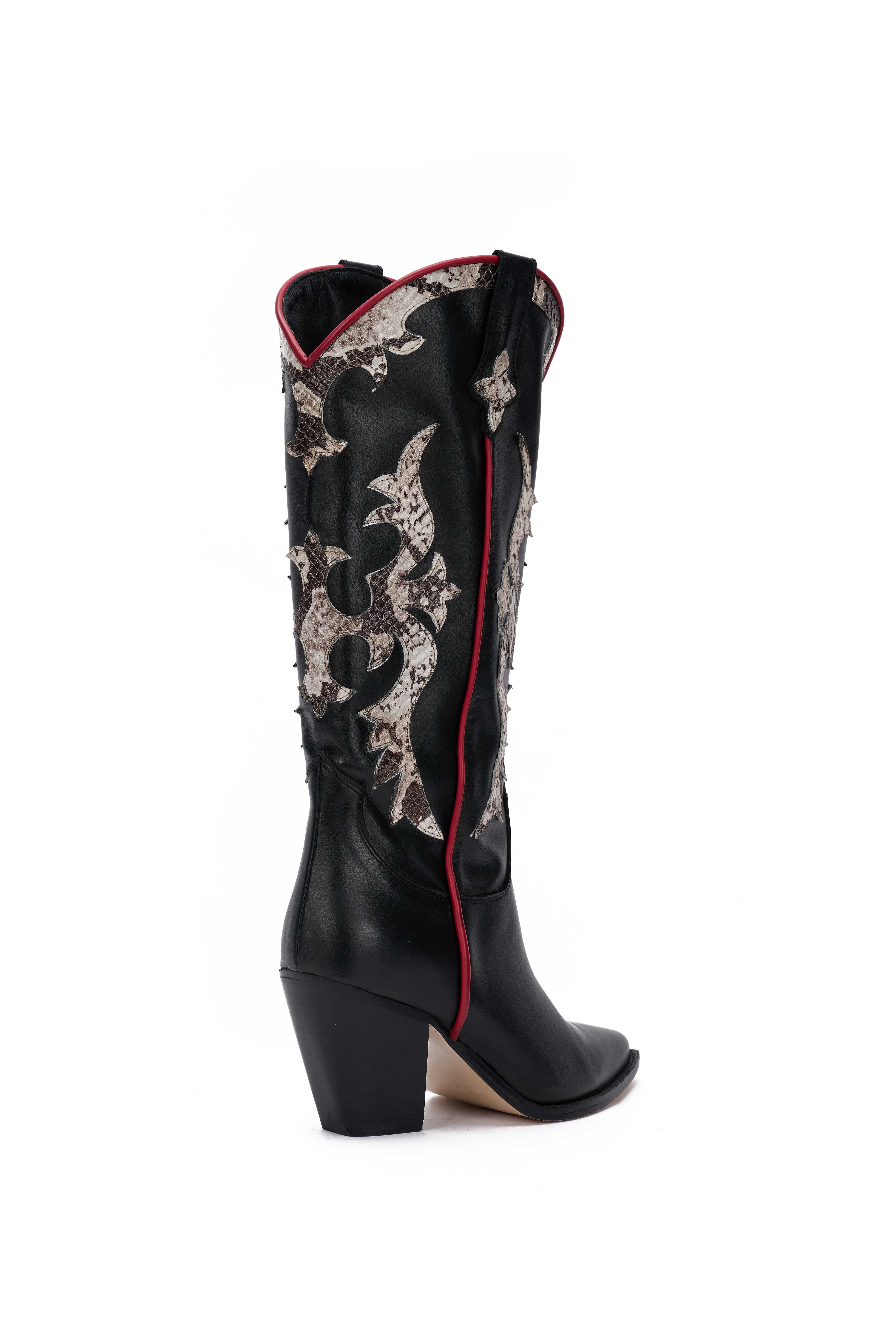 Stivale in Pelle Nera con Riporto Pitone Roccia e Profilo Rosso - Cheyenne