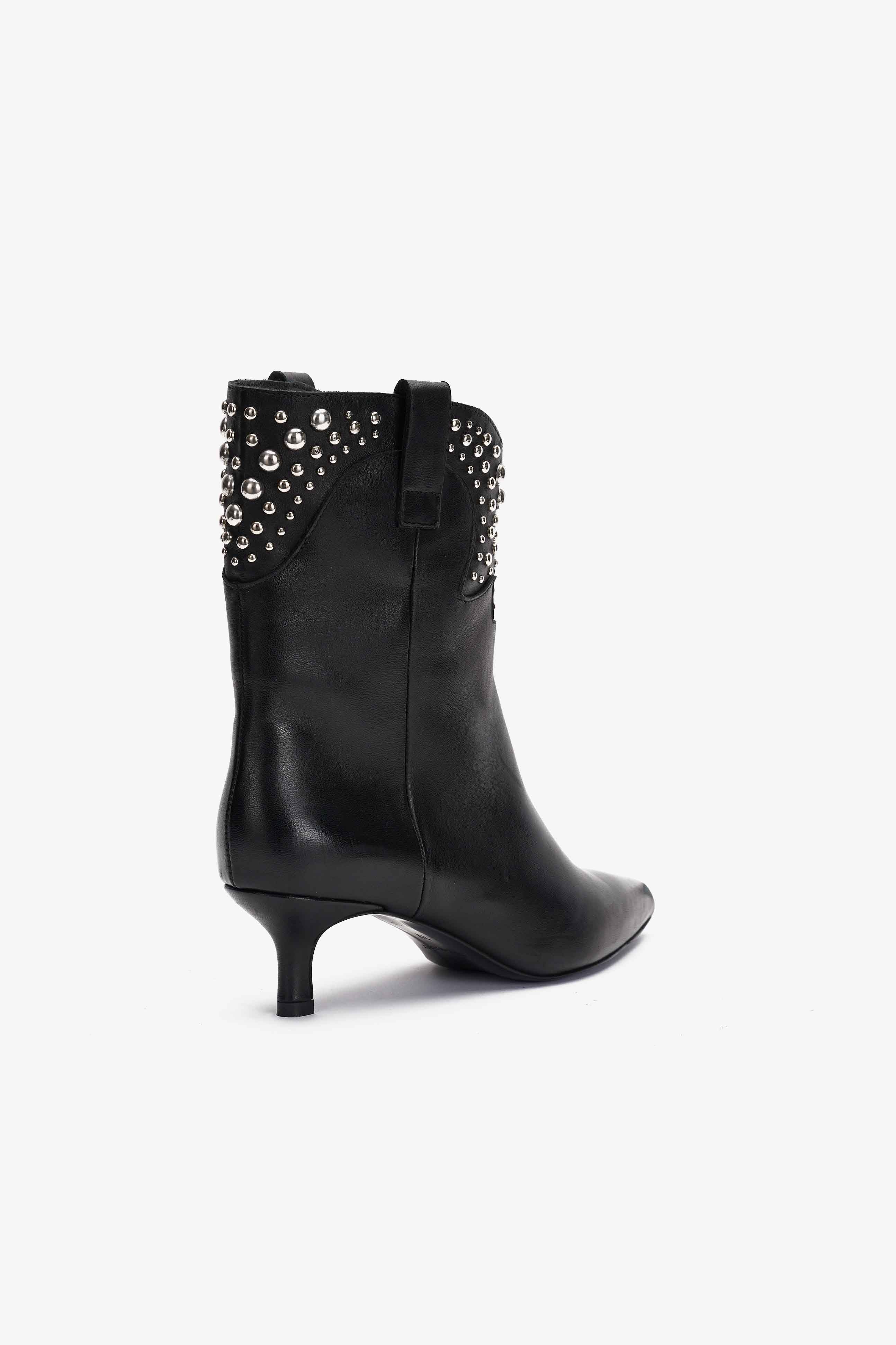 Stivaletto Texano in Vitello Nero con Borchie - Glam