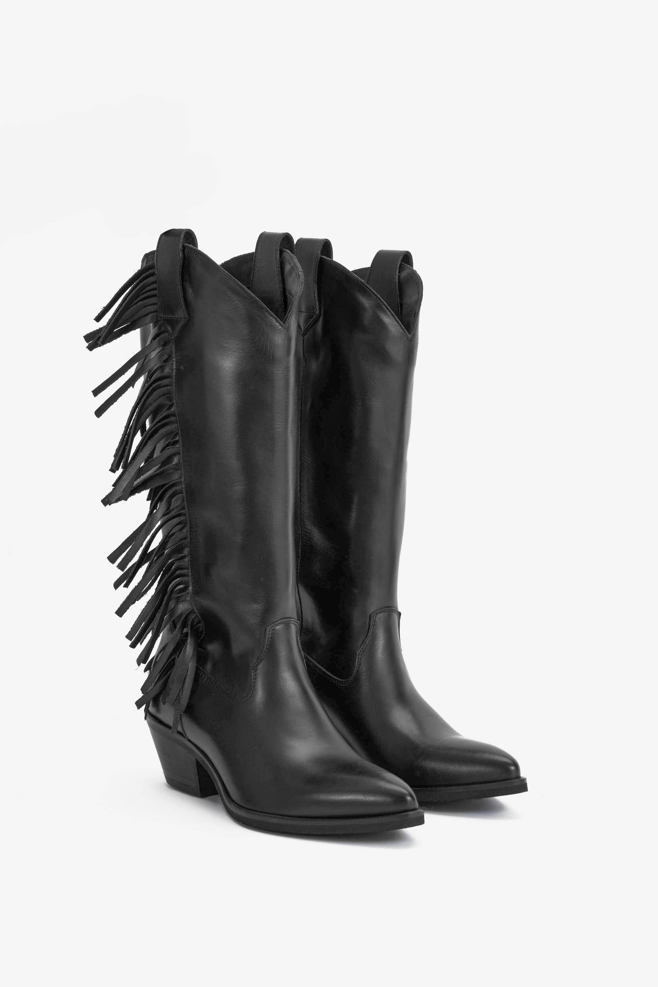 Stivale in Vitello Nero e Frange - Sayra