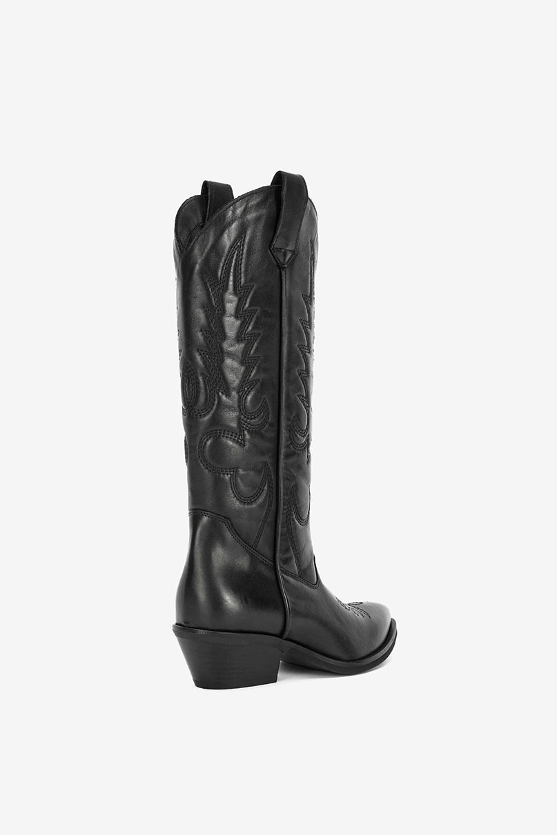 Stivale in Vitello Nero con Ricamo - Taren