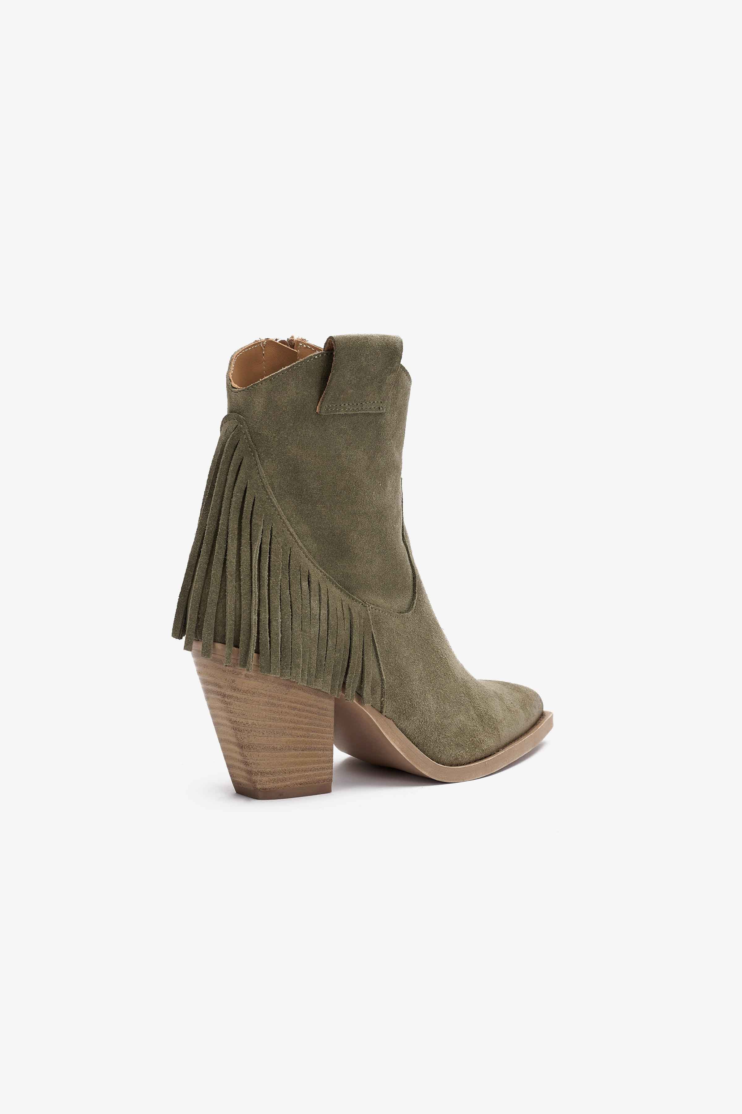 Stivaletto in Camoscio Verde con Frange - Ember